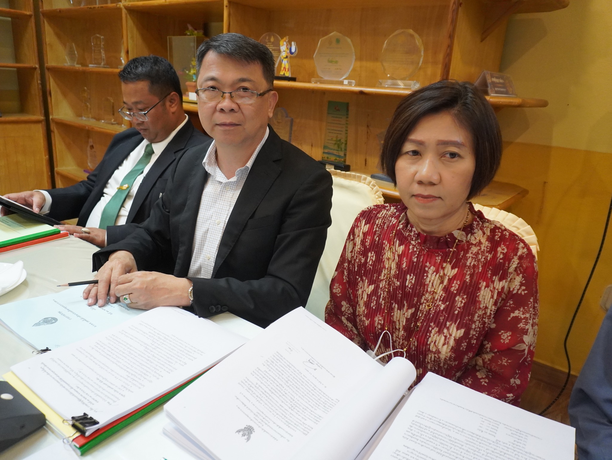 จัดประชุม อ.ก.ค.ศ. (14)