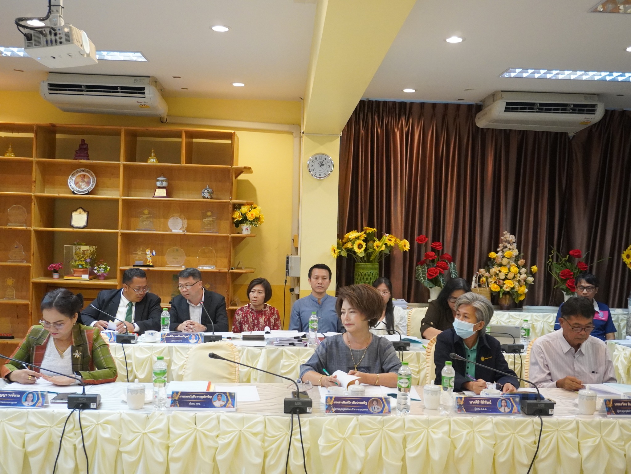 จัดประชุม อ.ก.ค.ศ. (20)