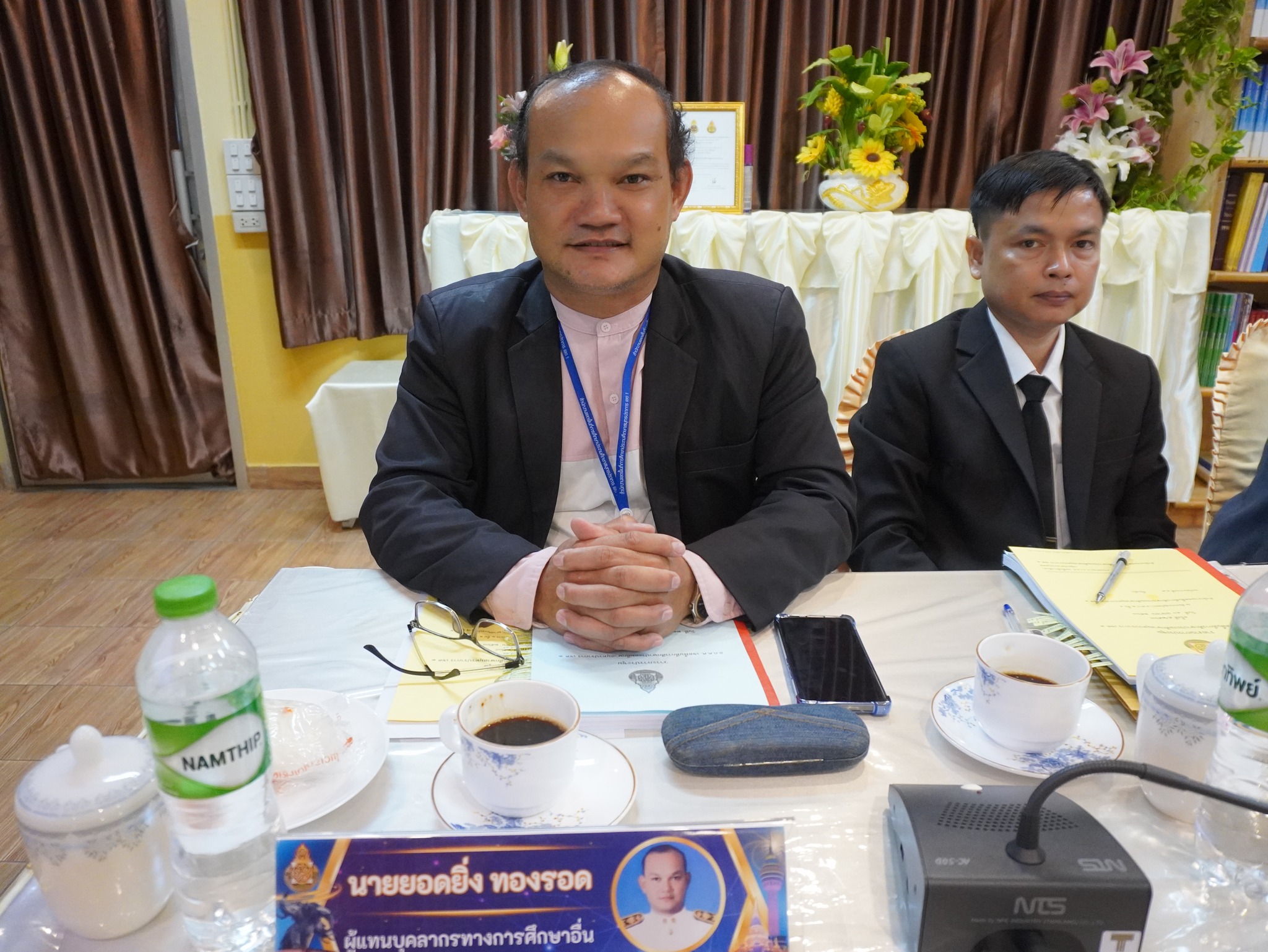 จัดประชุม อ.ก.ค.ศ. (6)