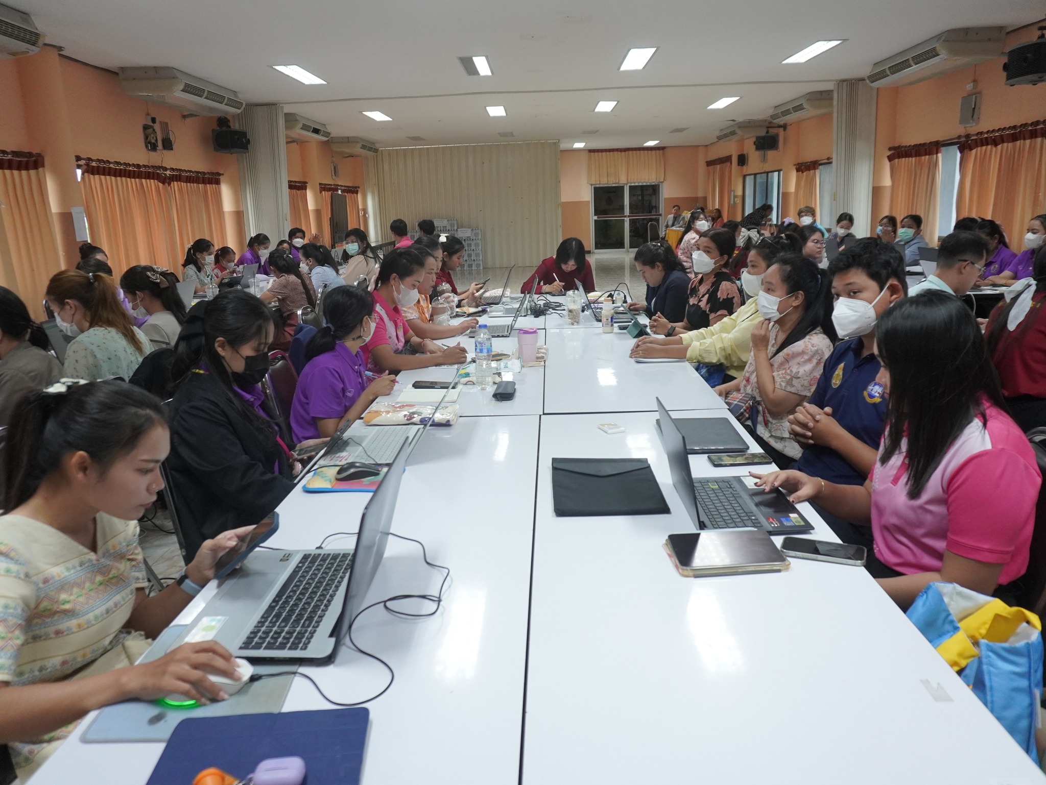 สพป.สมุทรปราการ เขต 1 จัดอบรมเชิงปฏิบัติการพัฒนาการจัดการเรียนรู้โรงเรียนขนาดเล็ก (14)