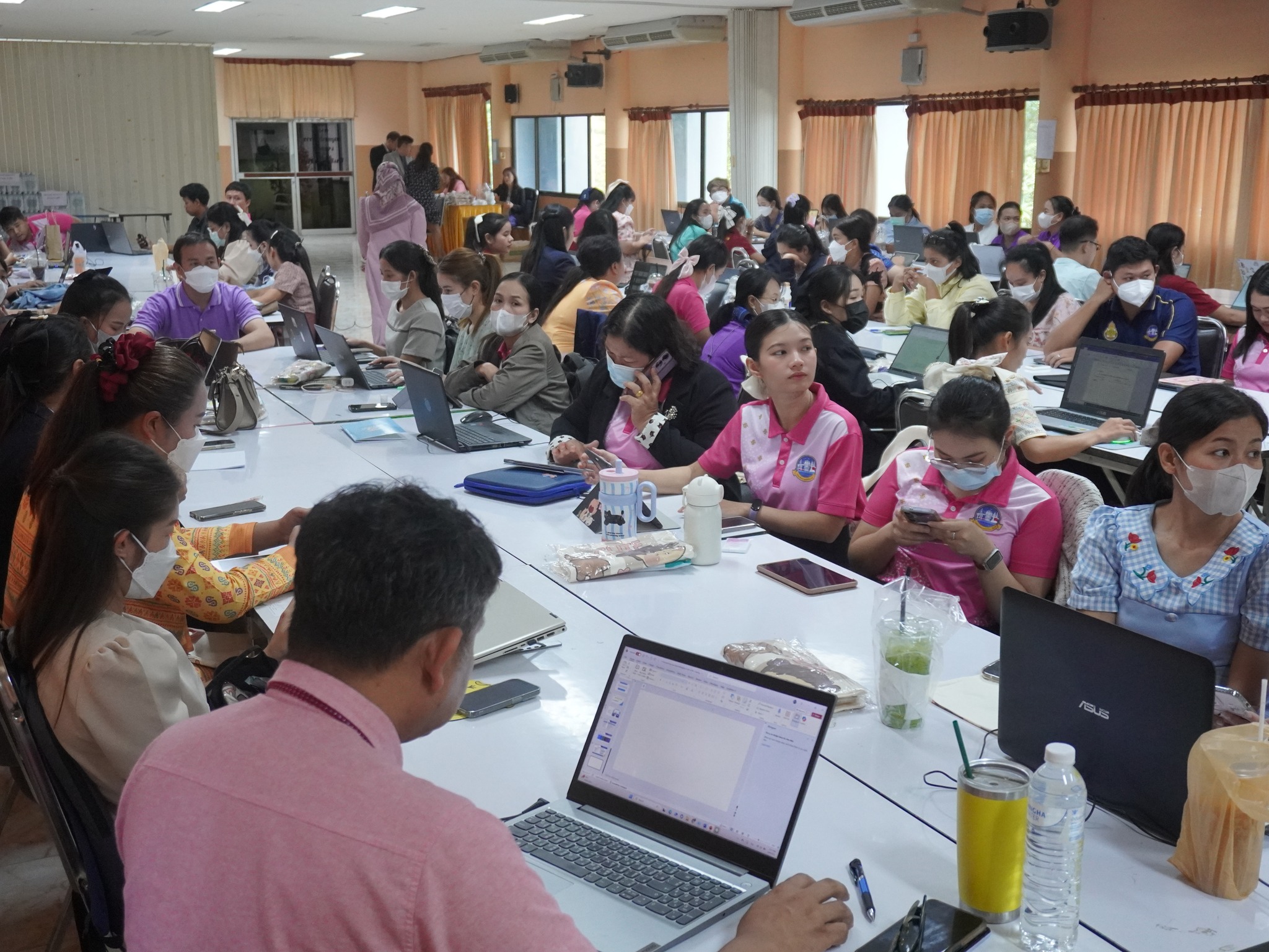 สพป.สมุทรปราการ เขต 1 จัดอบรมเชิงปฏิบัติการพัฒนาการจัดการเรียนรู้โรงเรียนขนาดเล็ก (27)