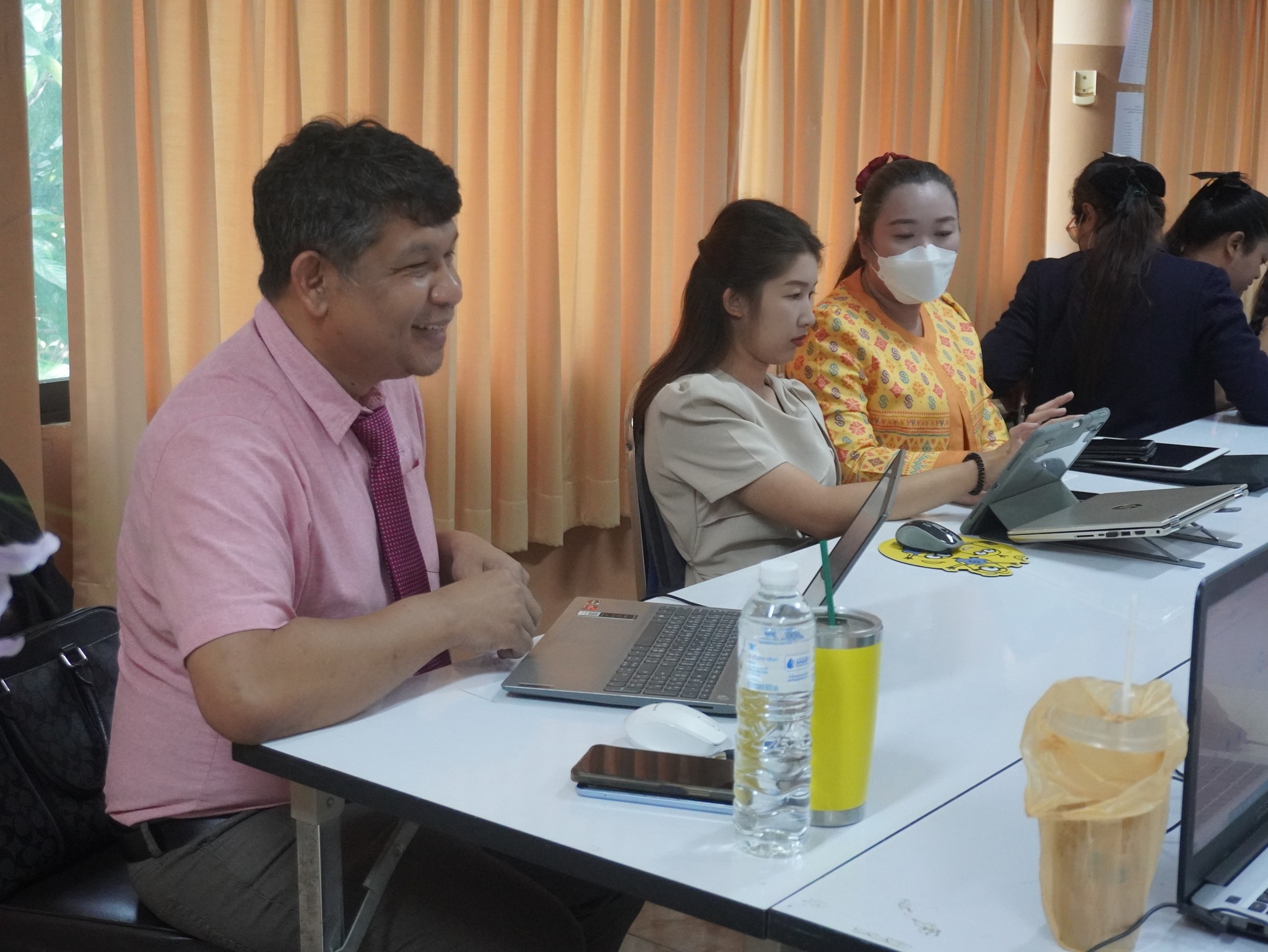 สพป.สมุทรปราการ เขต 1 จัดอบรมเชิงปฏิบัติการพัฒนาการจัดการเรียนรู้โรงเรียนขนาดเล็ก (28)